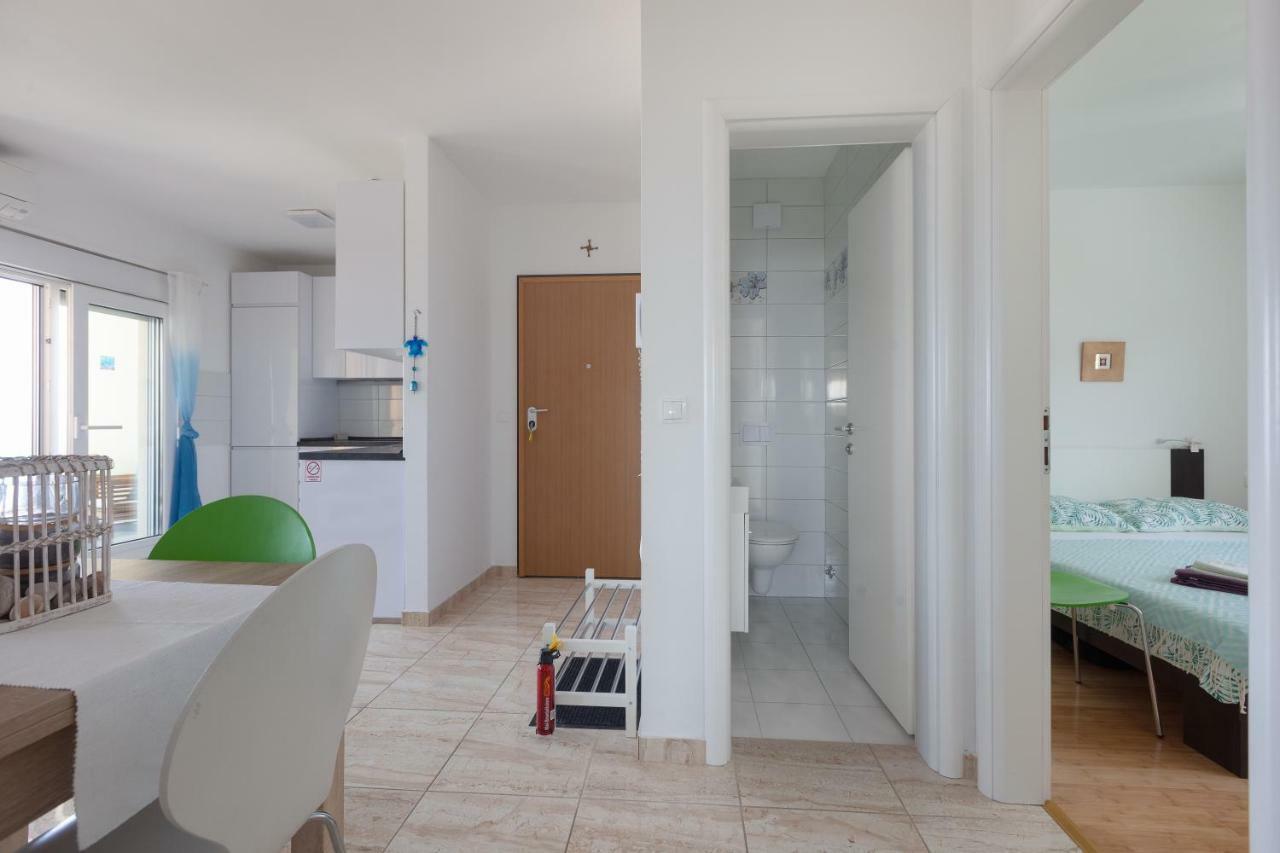 Ferienwohnung Anicas Panoramic Sea Weue Makarska Exterior foto
